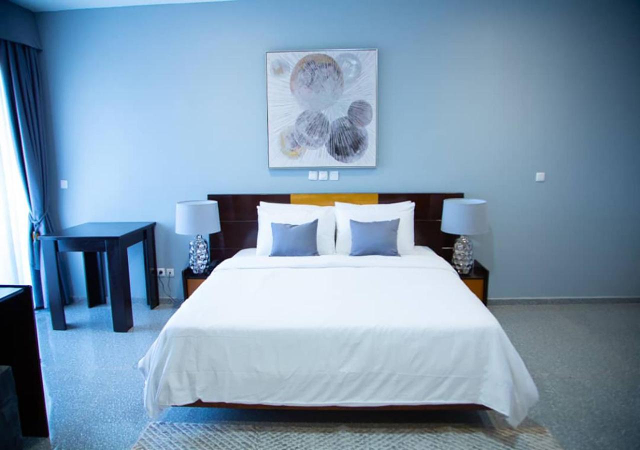 Onyx Hotel Yamoussoukro Exterior photo