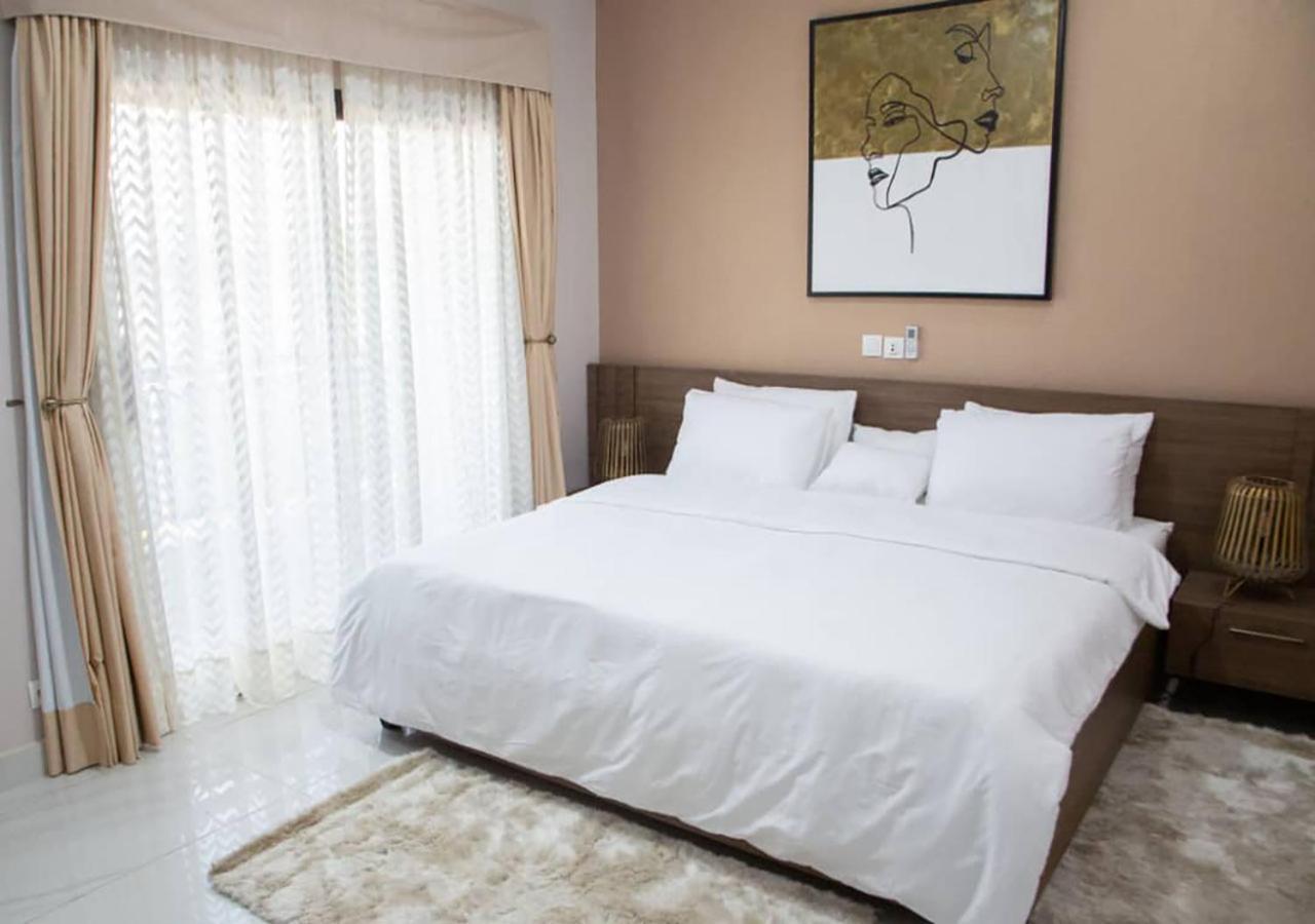 Onyx Hotel Yamoussoukro Exterior photo